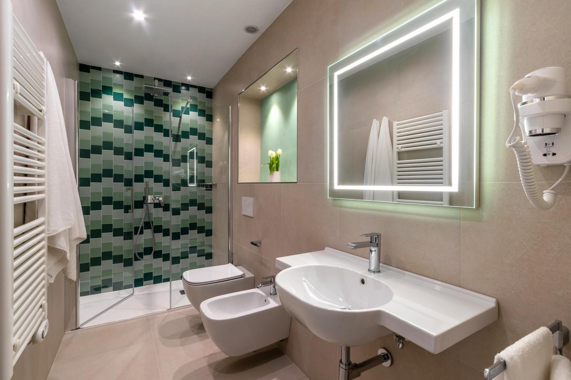 Lovelia: Sorrento Square Lovely Suite Ngoại thất bức ảnh